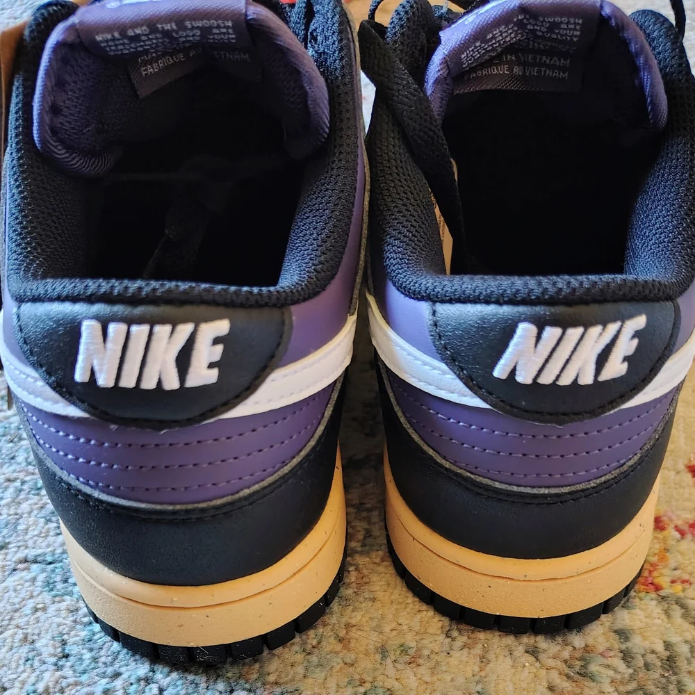 Nike Women's Purple, Black & White Low-Top Sneakers - Picture 6 of 9